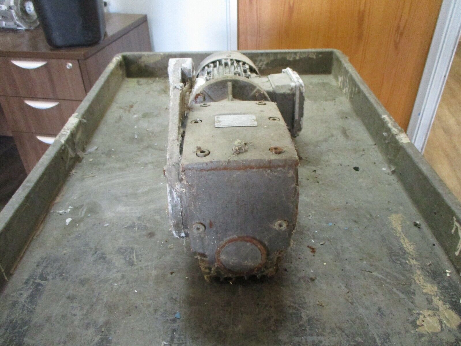 Nord Gear Motor 201643288-200 22099730 1HP Ratio: 60.85:1 1636 LB-In Used