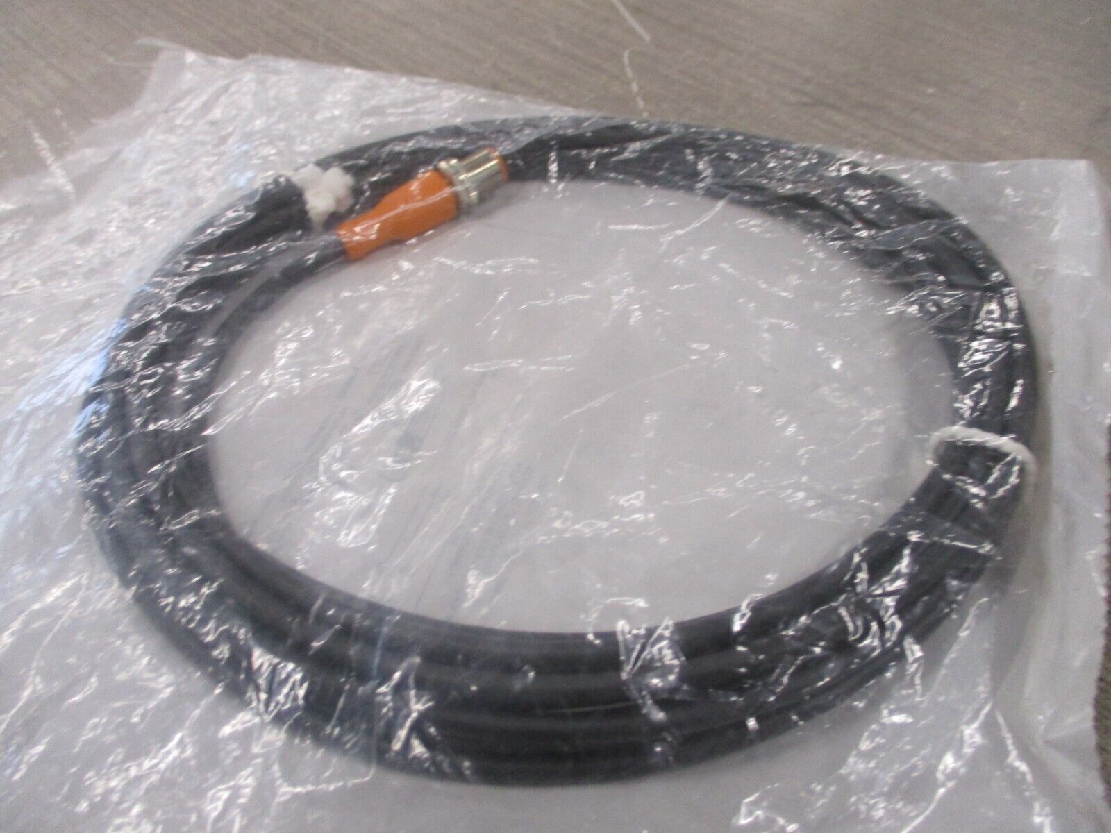 ifm ecomat 400 Connection Unit EVC077 Length : 5m 250VAC 300VDC 4A New Surplus