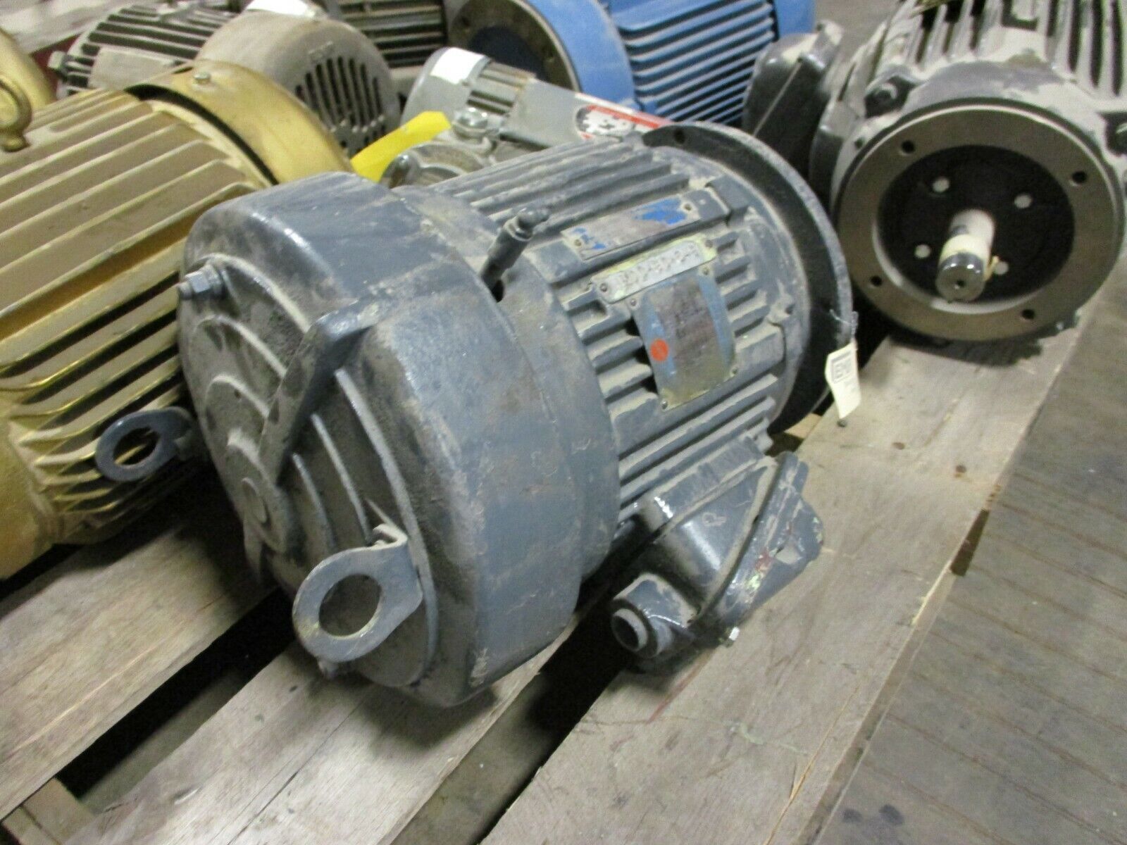 Louis Allis Induction AC Motor 6257077002 5HP 3500RPM 220/440V 14A 3Ph 60Hz Used