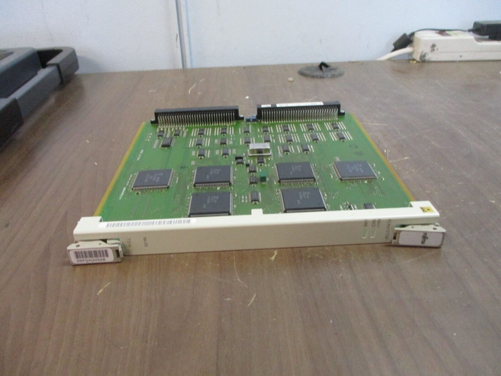 Fujitsu Microprocessor Unit SNPQAUH5AB Iss. 03 FC9612TSB1 / TS1A Used