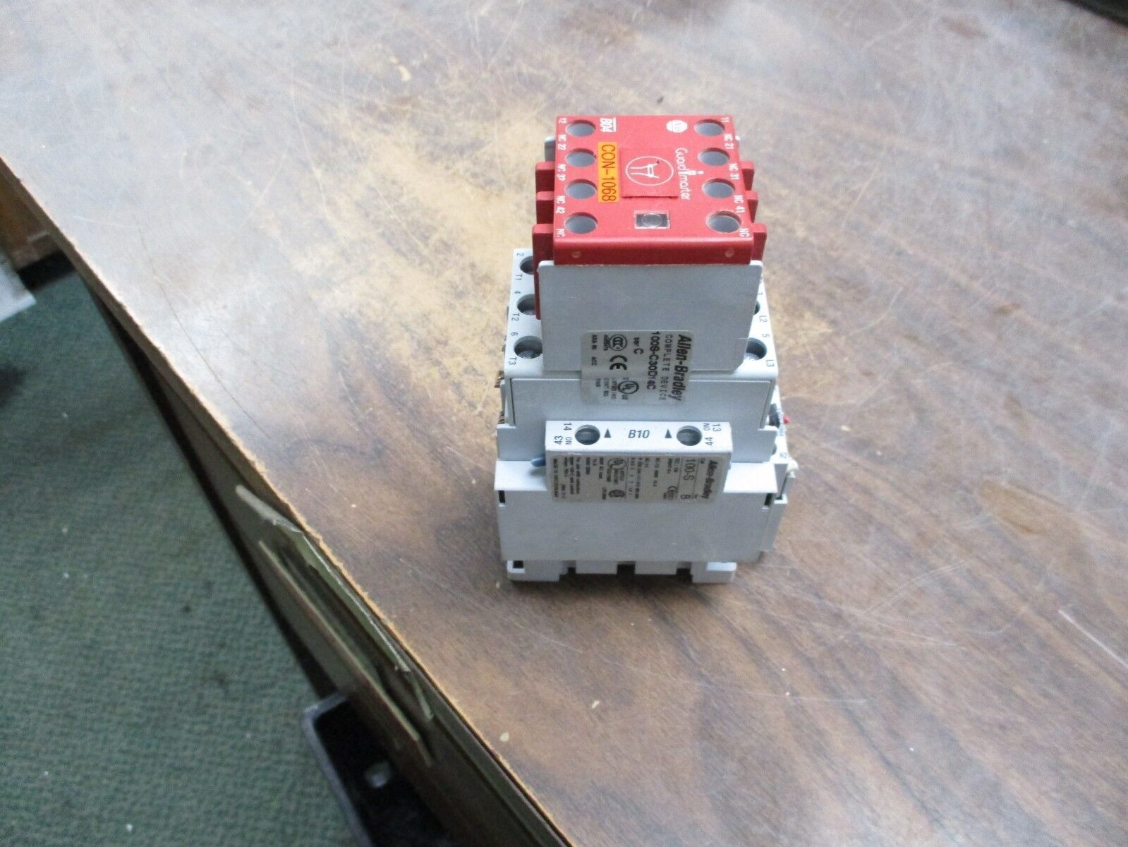 Allen-Bradley Safety Contactor 100S-C30D14C 120V Coil 55A 600V Used