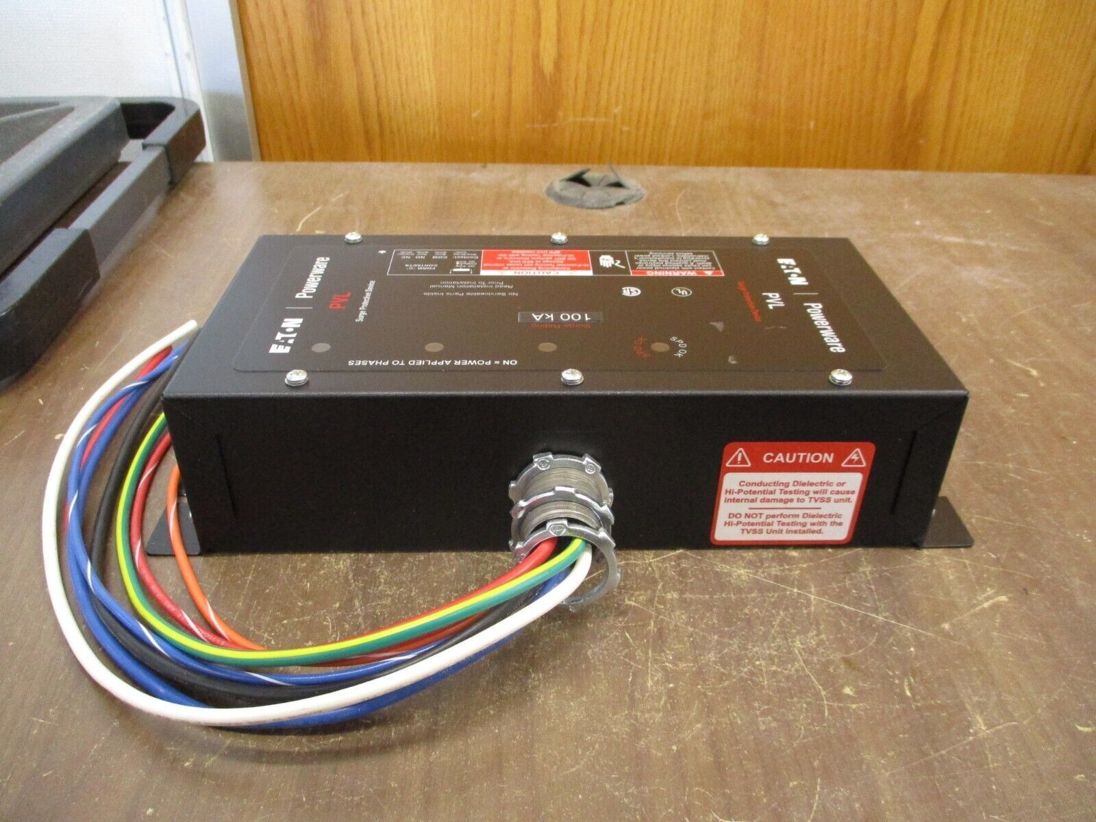 Eaton PowerWare Surge Suppressor / EMI Filter PVL100208YK 208V 15A 50/60Hz 3P