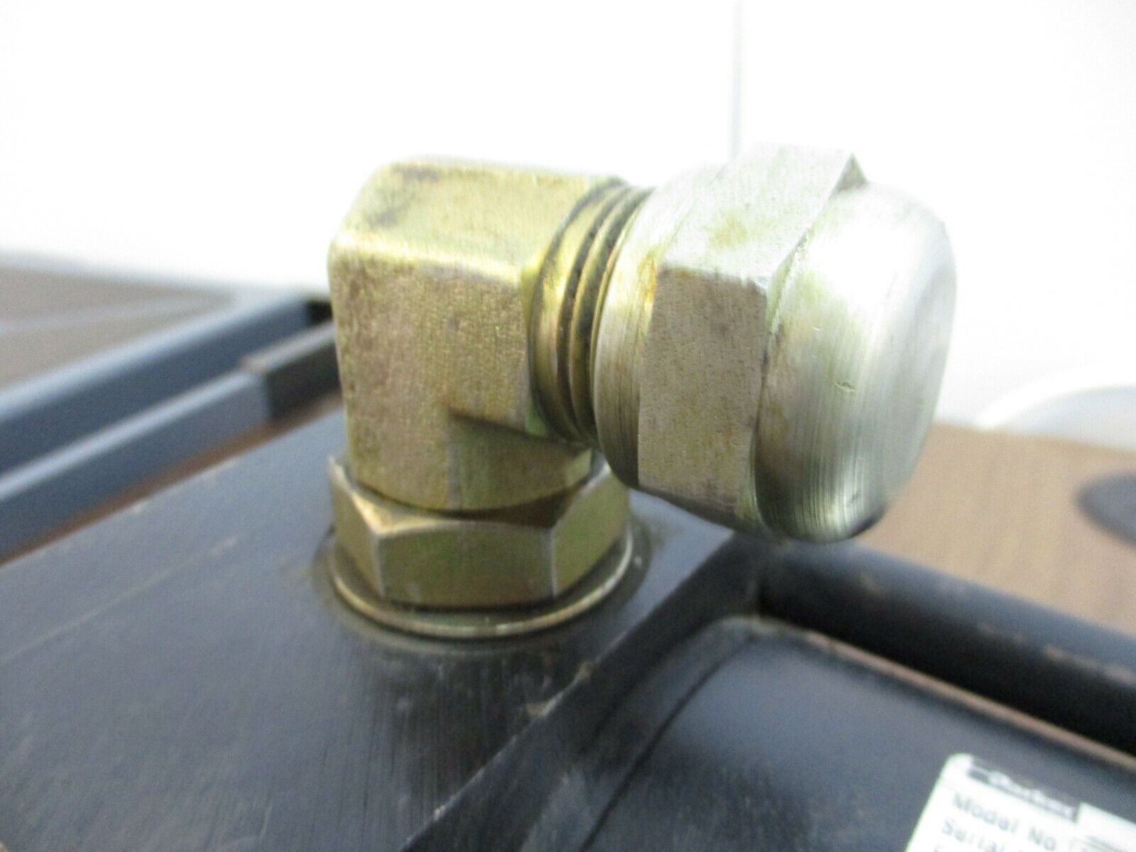 Parker Series 2H Hydraulic Cylinder 03.25 CP2HL114A 3.000 3000 PSI Used