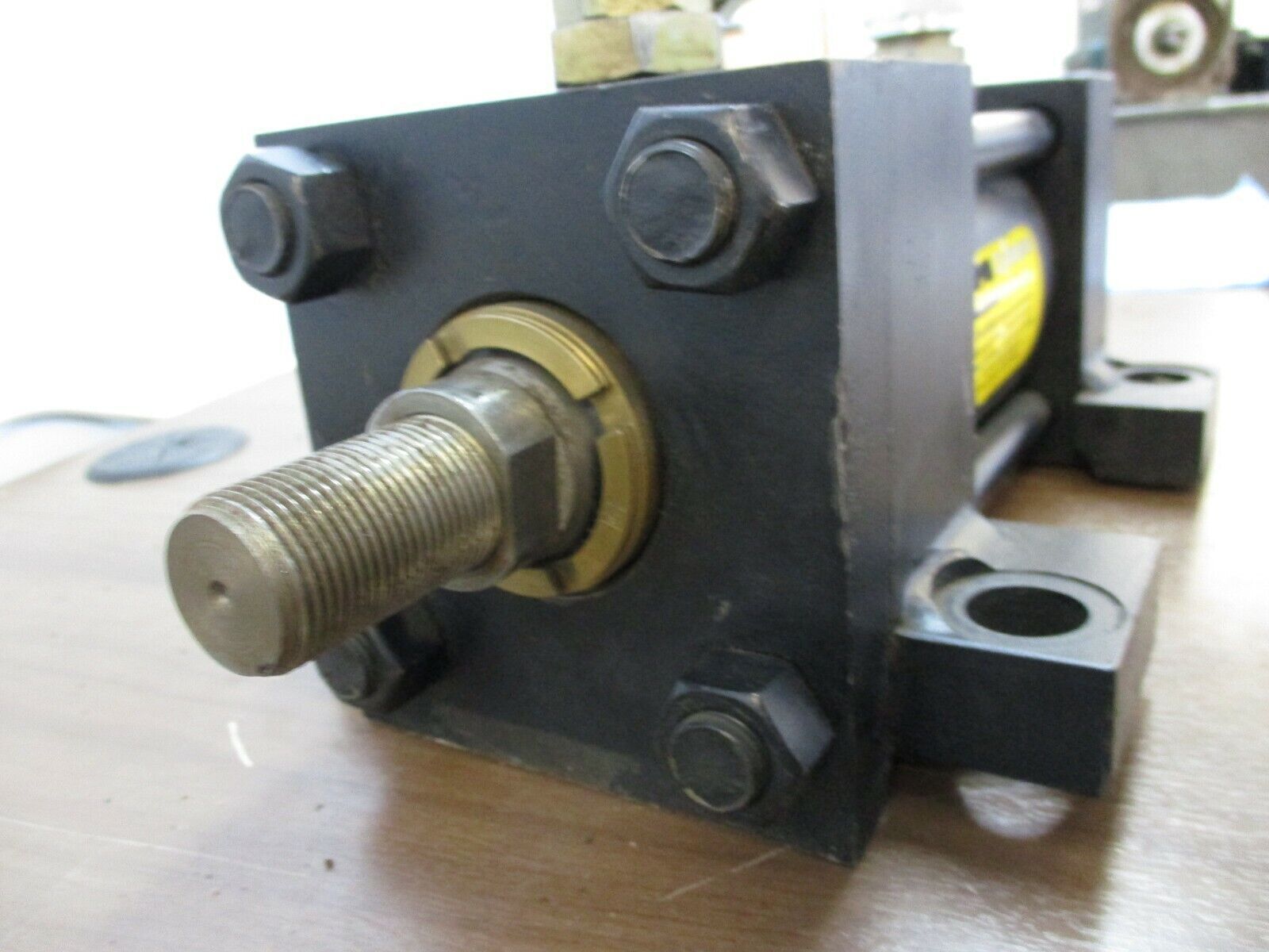 Parker Series 2H Hydraulic Cylinder 03.25 CP2HL114A 3.000 3000 PSI Used