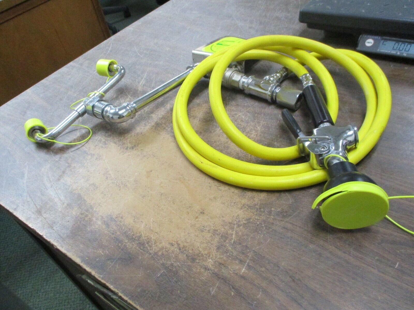 Bradley Portable Eyewash Tank w/ Drench Hose Max Pressure: 130PSI Used