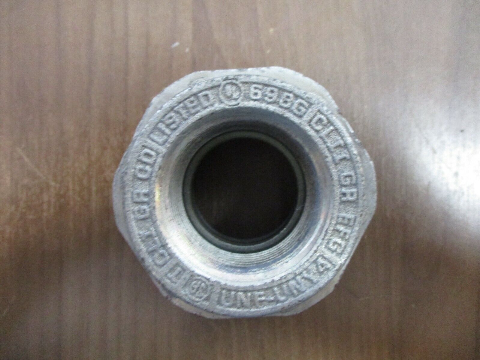 Crouse-Hinds Union Fitting UNF-UNY4 Size: 1 1/4" *Lot of 3* Used