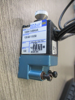 MAC Solenoid Valve 132B-114BAAA 110/120V 50/60HZ 6.8W Used.