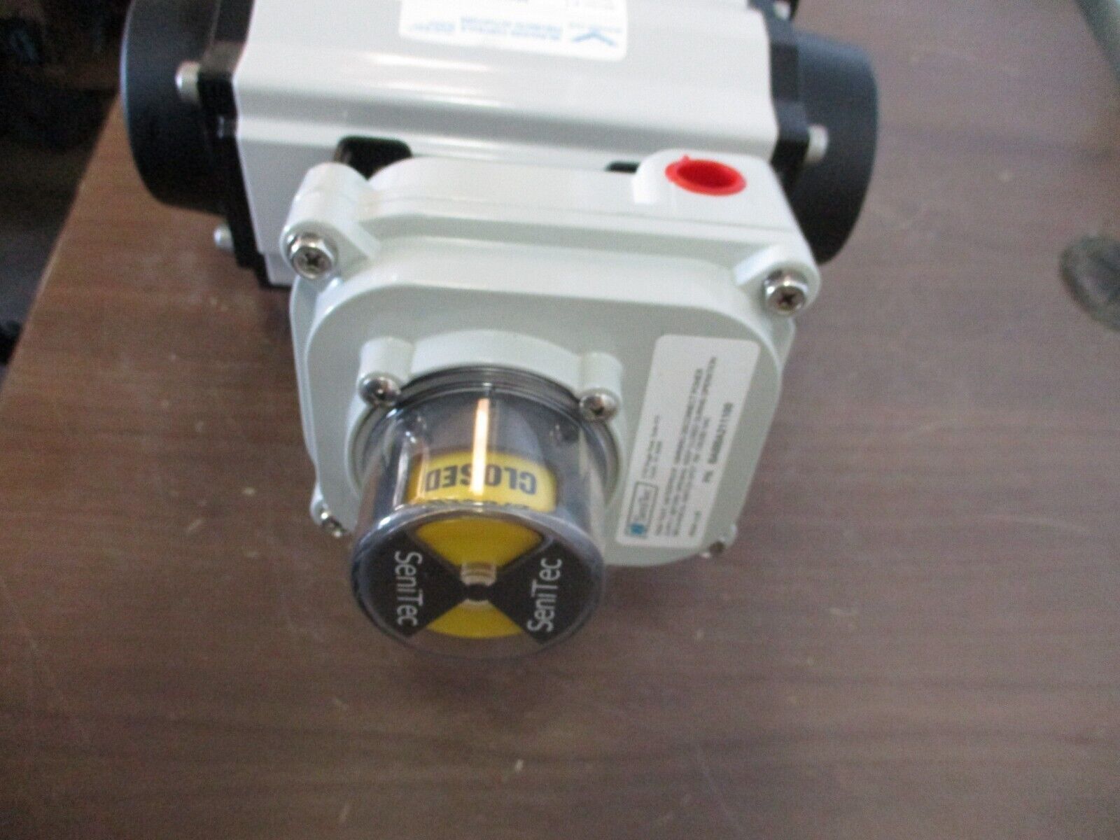 Milwaukee Controls Pneumatic Actuated Valve MC105S5 New Surplus