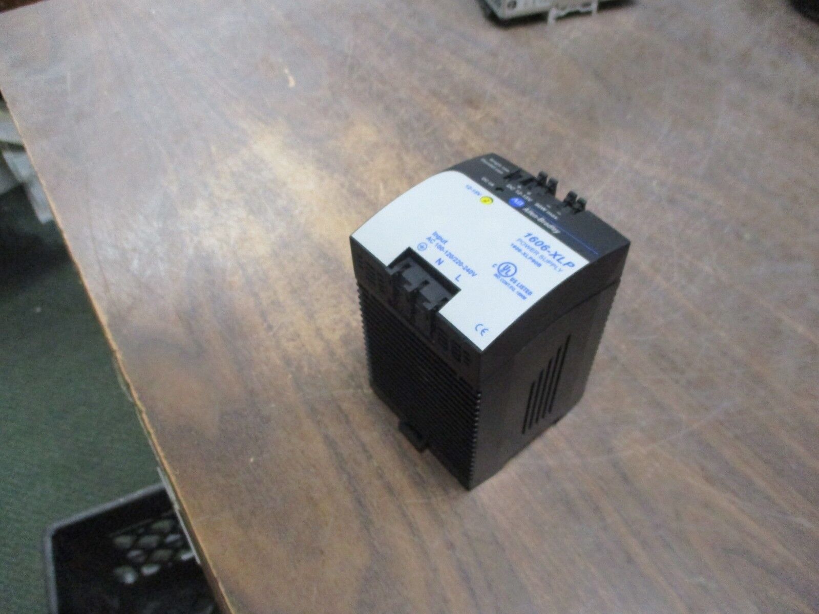 Allen-Bradley Power Supply 1606-XLP90B Ser. A Used