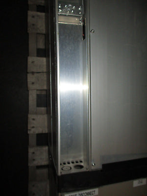 Danfoss VLT 6052 AC Drive w/ Disconnect 175Z7370 50HP 3Ph w/ Keypad Used