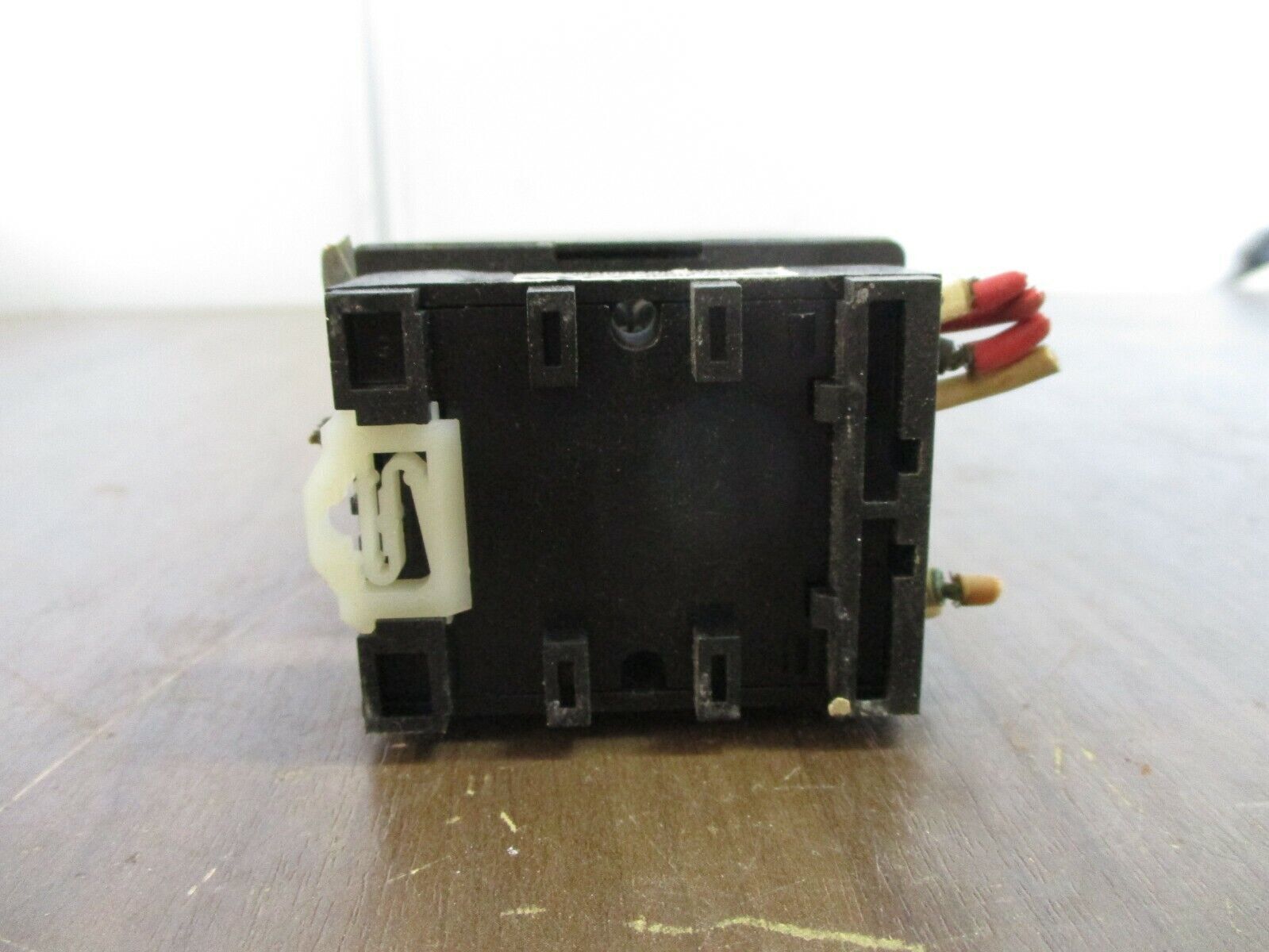 Littelfuse/SSAC Liquid Level Control Relay LLC54BA 120VAC 50/60Hz 1Ph w/ Base
