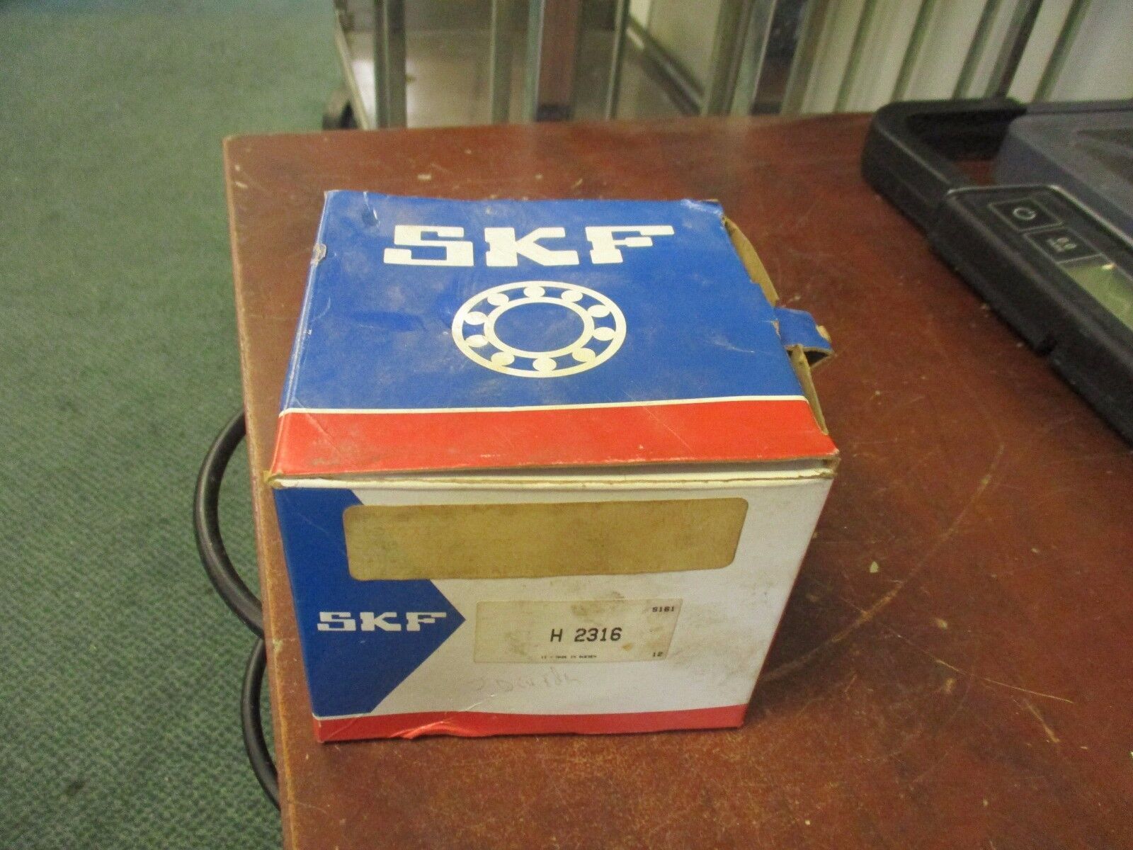 SKF Adaptor Sleeve H2316 New Surplus