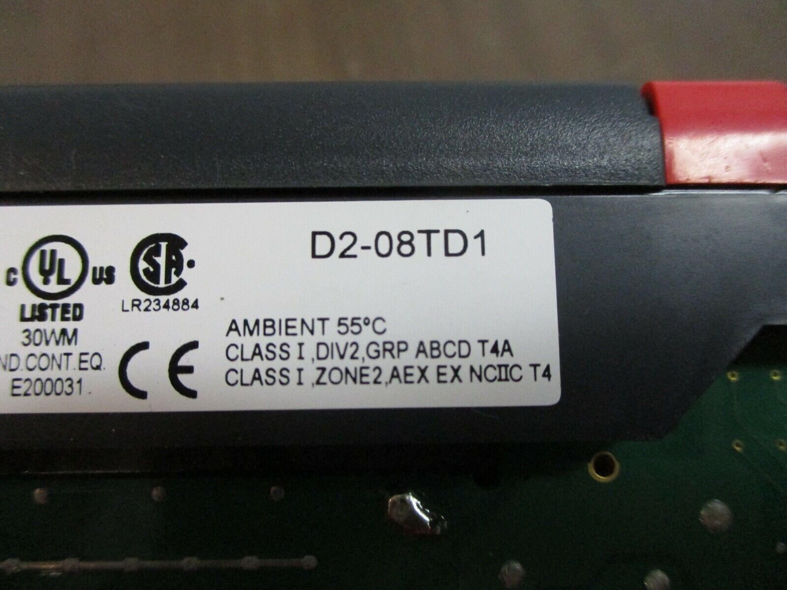 Automation Direct Discreate Output Module D2-08TD1 Used
