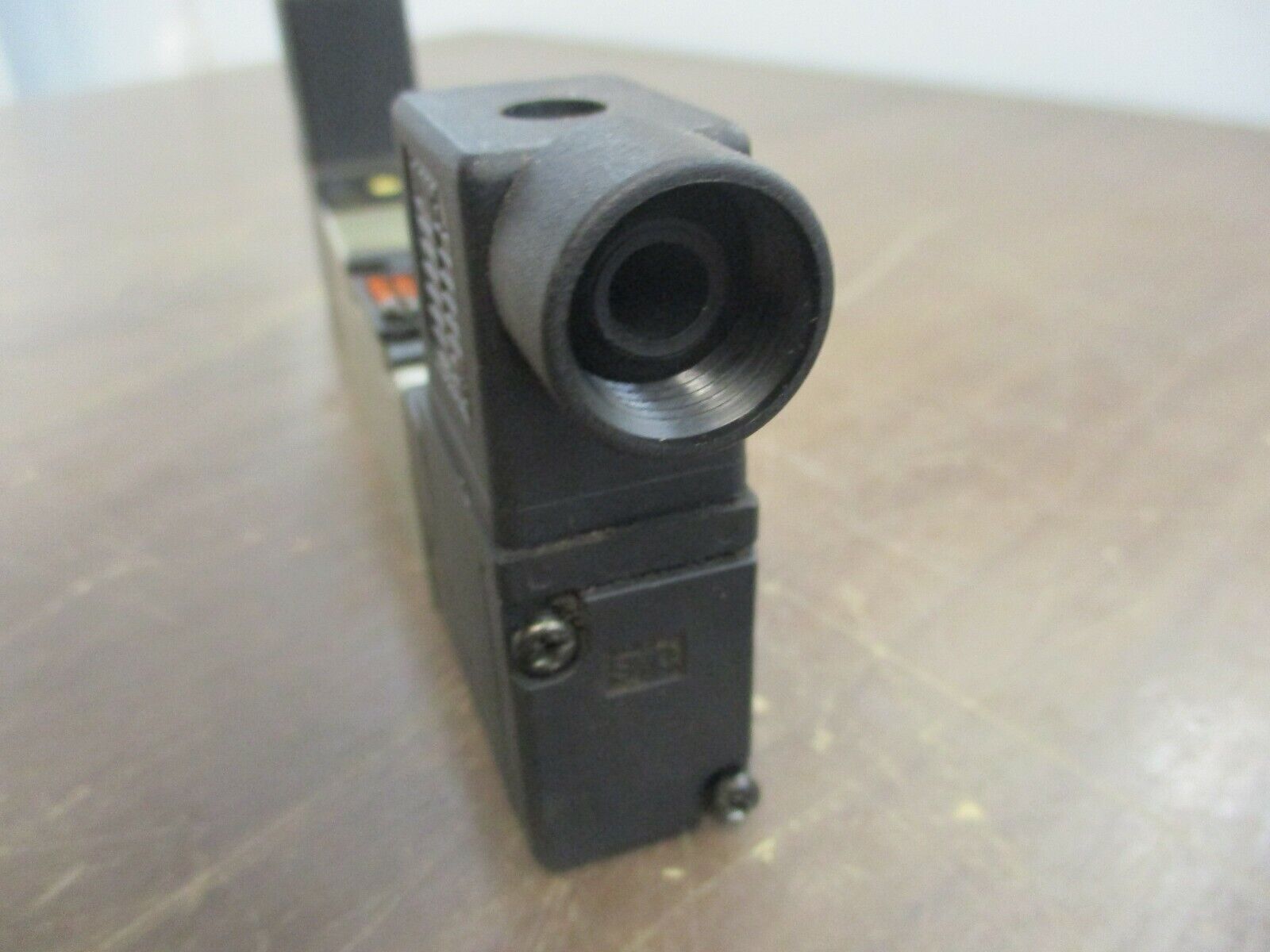 SMC Pilot Solenoid Valve NVFR 2310 0.2-0.9MPa Closed Center 3-Position Used