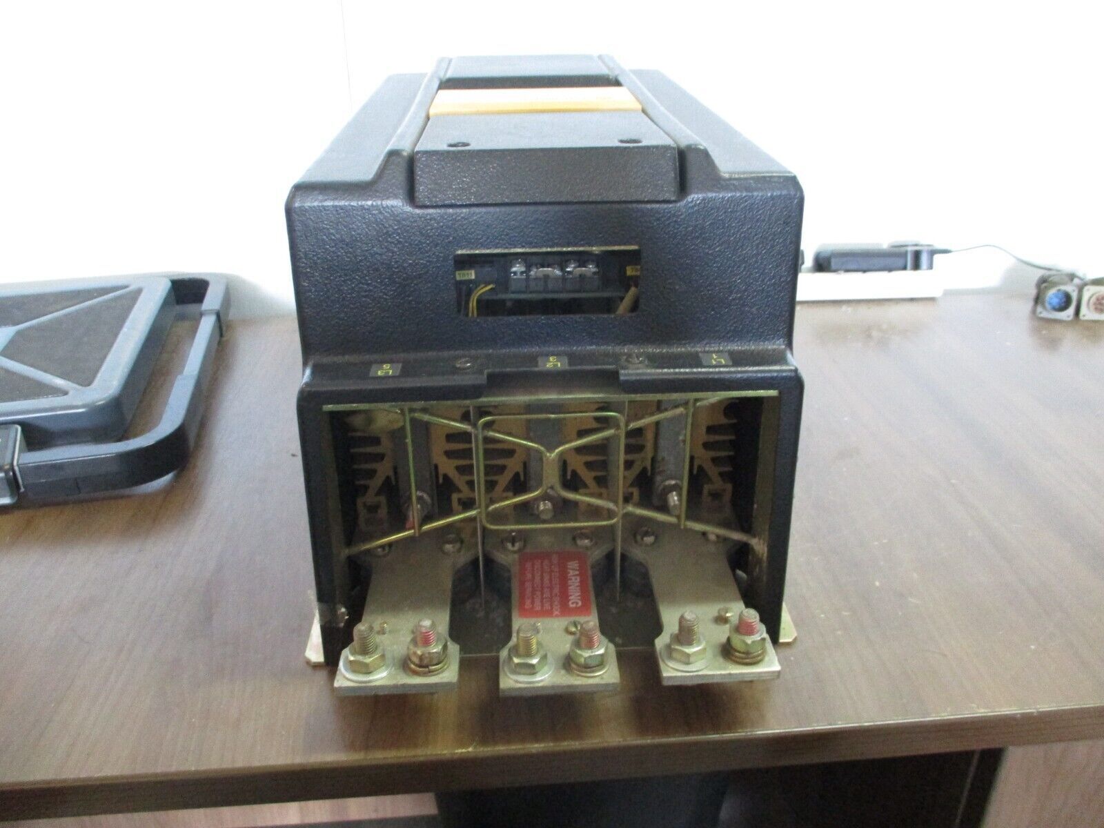 Allen-Bradley SMC Plus Soft Start 150-A180NBD Ser. B 208-480V 3Ph 47-63Hz Used