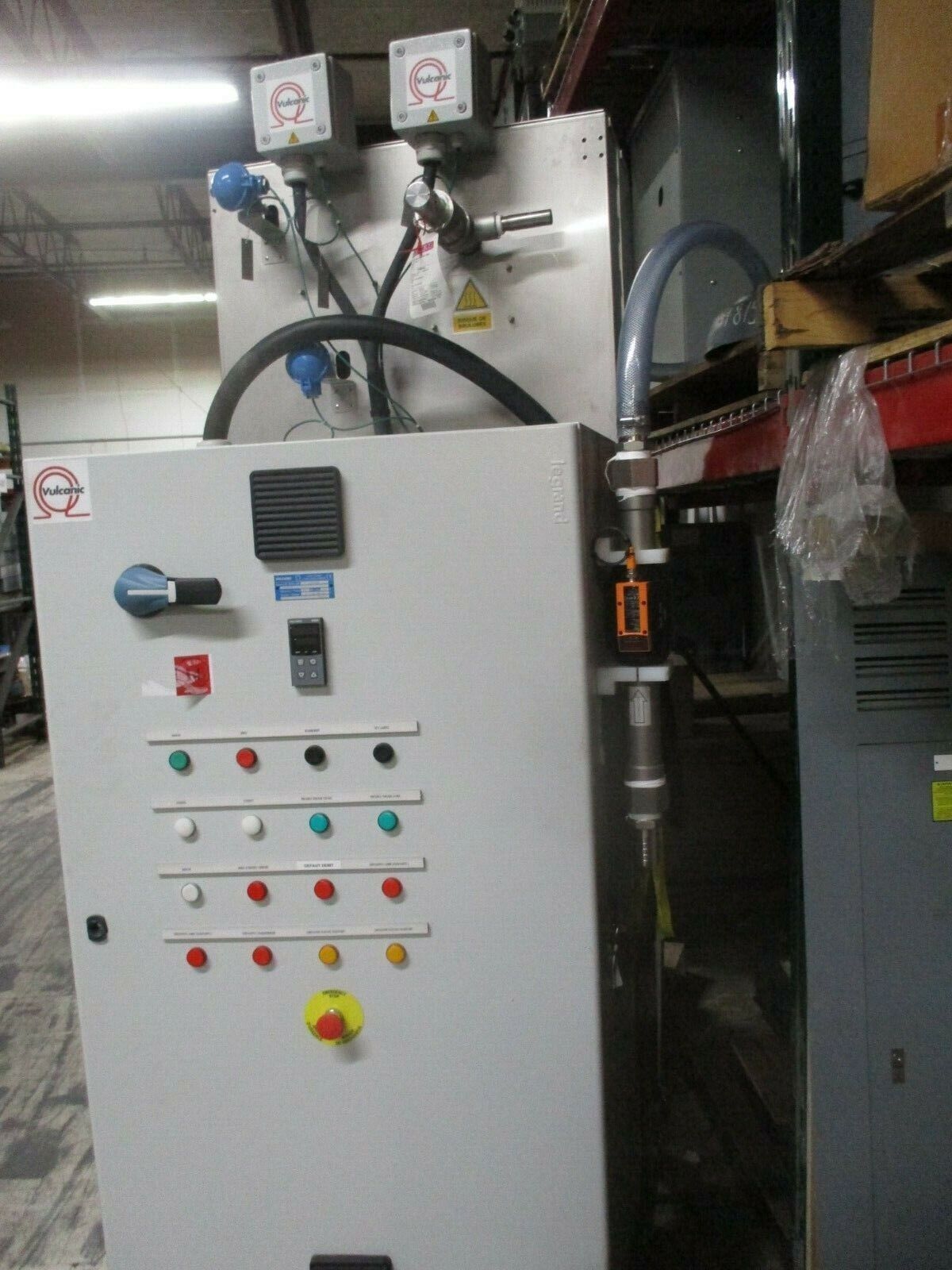 Vulcanic Heater 860391-01 Range: 5-460°C 5.6L 80KW 410V 3Ph 50Hz MFD: 5-19-2016