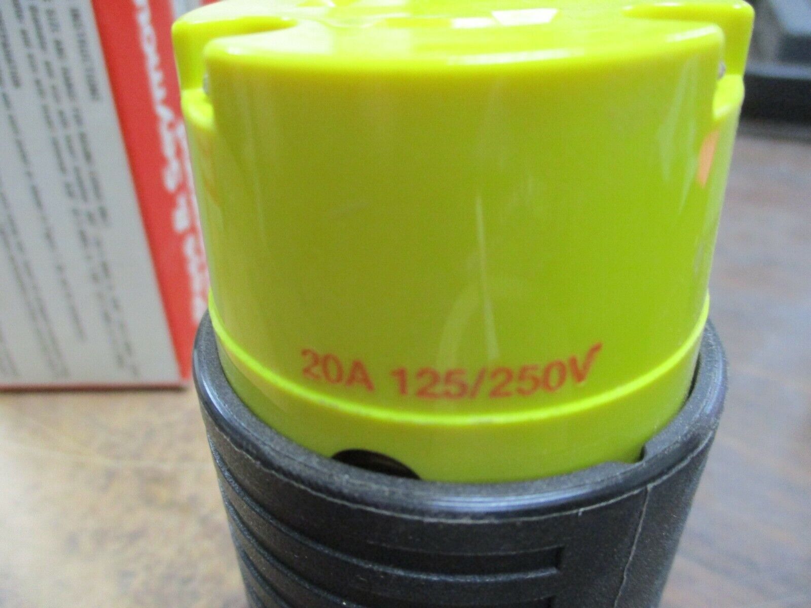 Pass & Seymour Turnlok Connector L1020-C 20A 125/250V 3P 3W New Surplus