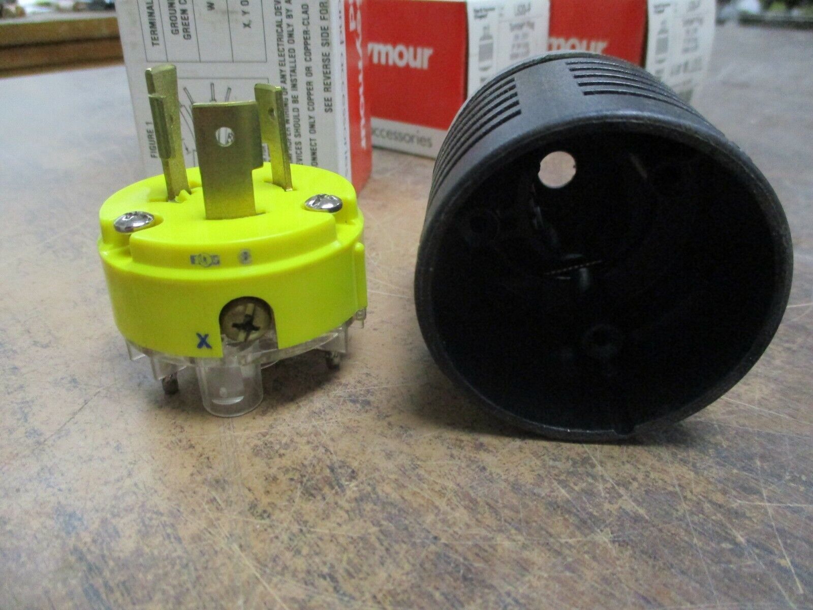 Pass & Seymour Turnlok Plug L620-P 20A 250V 2P 3W *Lot of 3* New Surplus