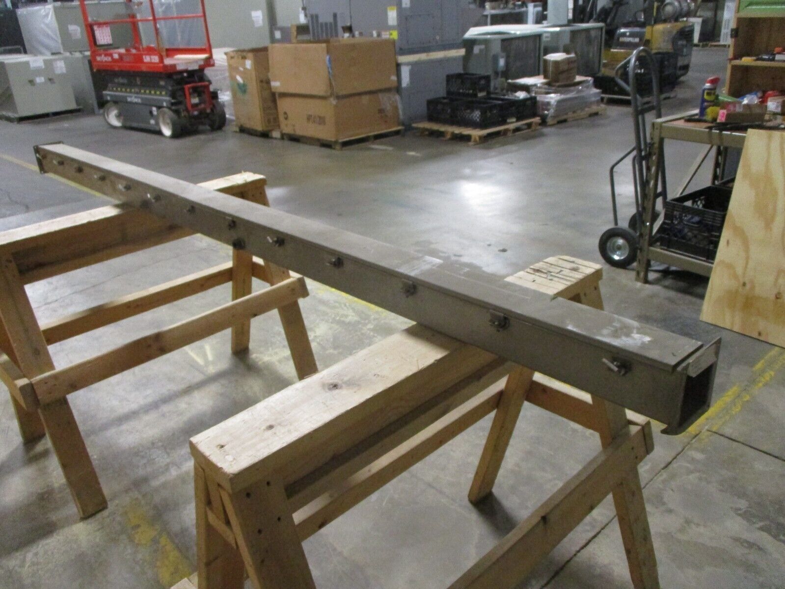 Hoffman 4X Stainless Steel Wireway F44W120SS Size: 4x4x120" Used