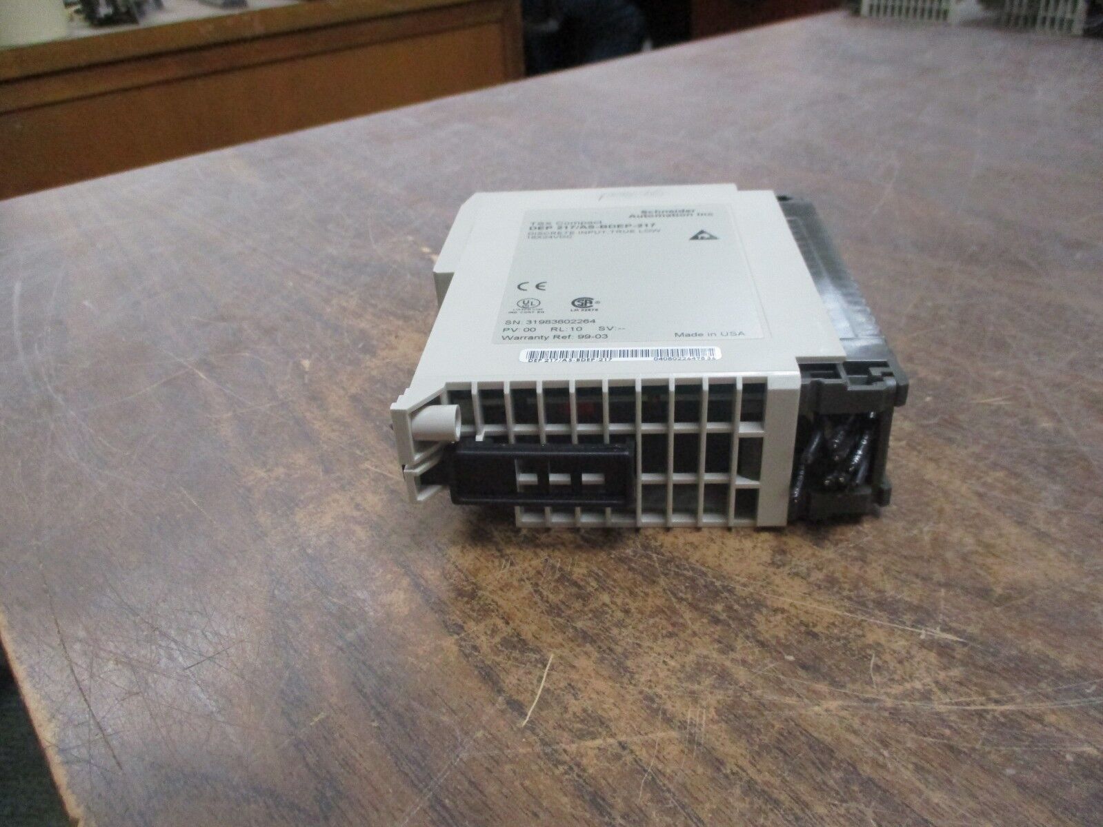 Schneider Automation TSX Compact Discrete Input Module DEP 217/AS-BDEP-217 Used