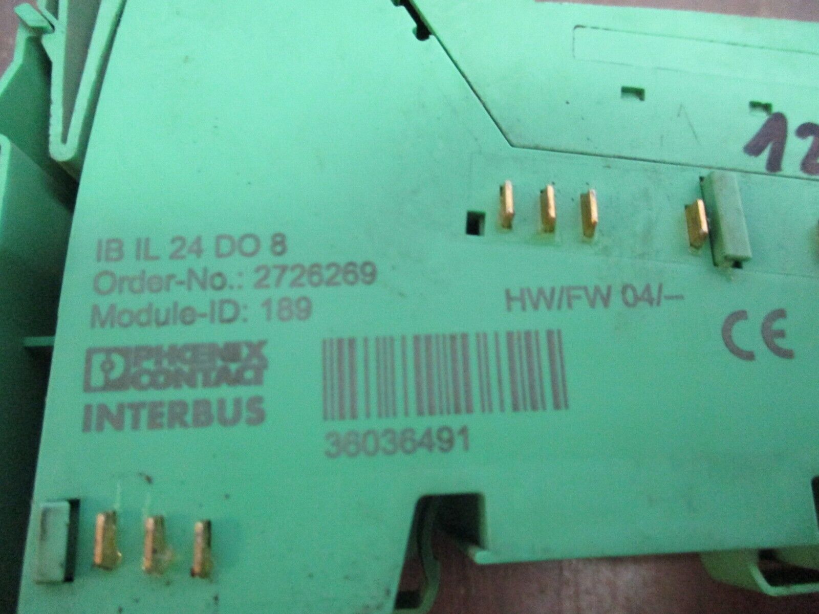 Phoenix Contact IBIL 24 DO 8 Interbus Coupler 2726269 HW: 04 Used