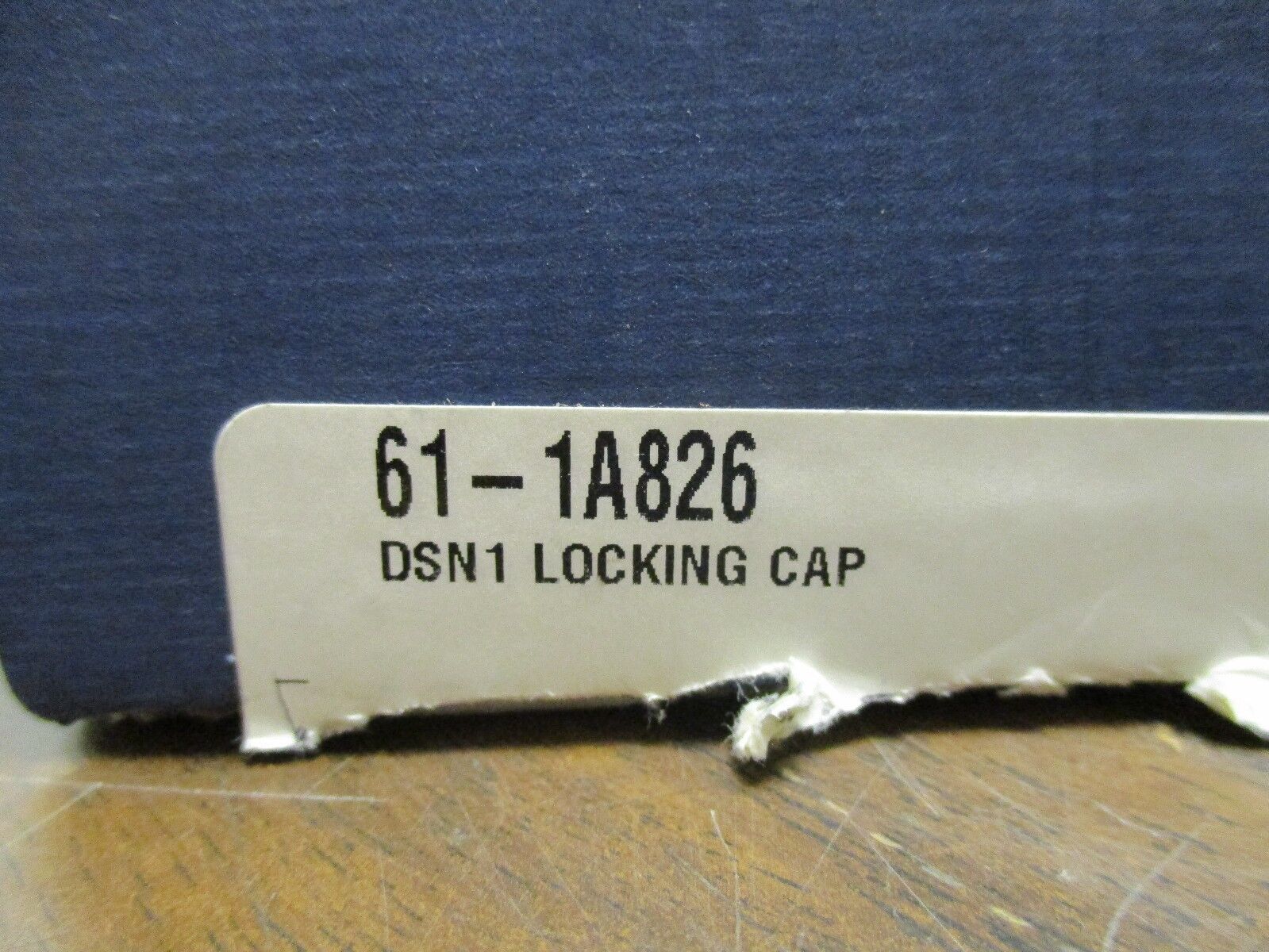 Meltric DSN1 Locking Cap 61-1A826 New Surplus