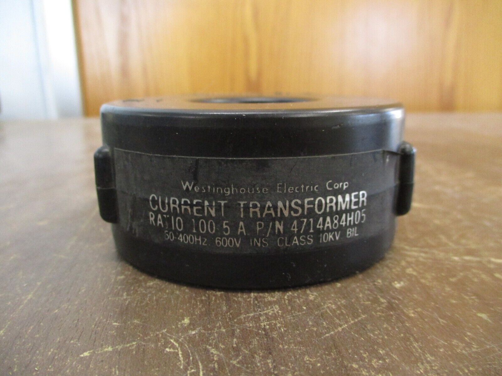Westinghouse Current Transformer 4714A84H05 Ratio 100:5A 600V 50-400 Hz Used