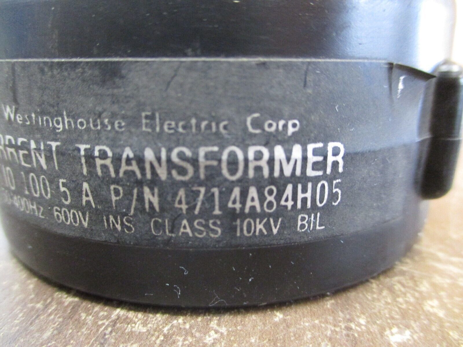 Westinghouse Current Transformer 4714A84H05 Ratio 100:5A 600V 50-400 Hz Used