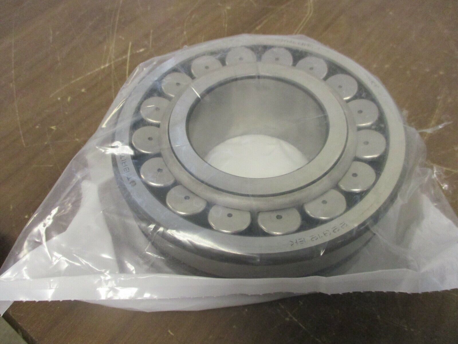 SKF Roller Bearing 22312 EK New Surplus **No Box**
