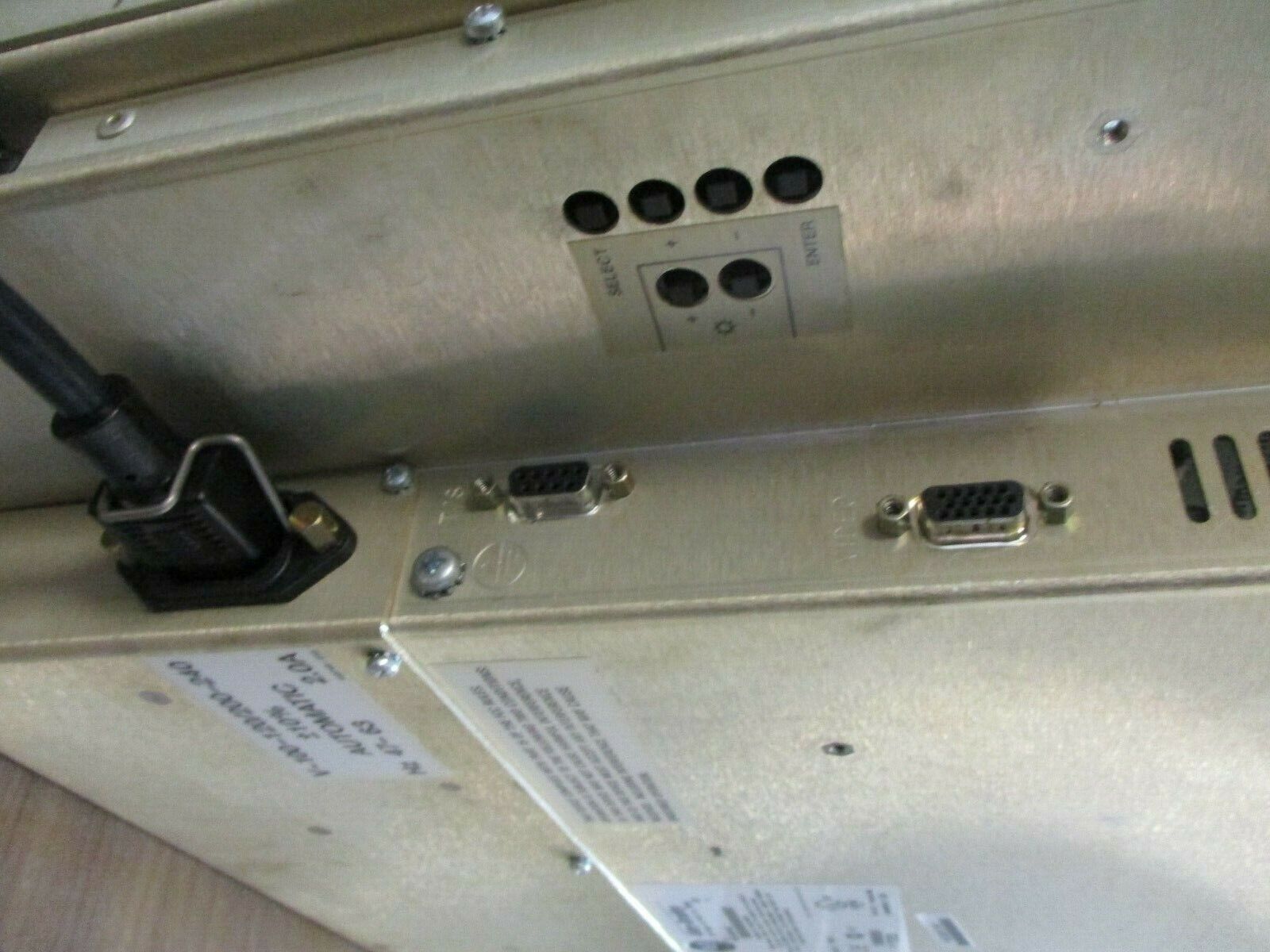 Allen-Bradley Industrial Flat Panel HMI 6185-DBCAAAZ Ser. A 100-120/200-240V