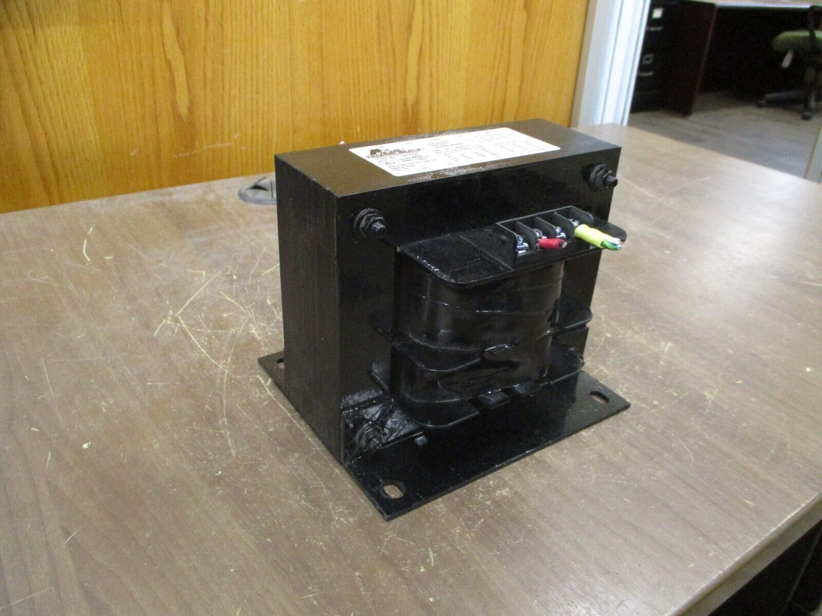 Acme Transformer Control Transformer TB-54524 1000VA Pri: 240/480/600V Sec: 120V