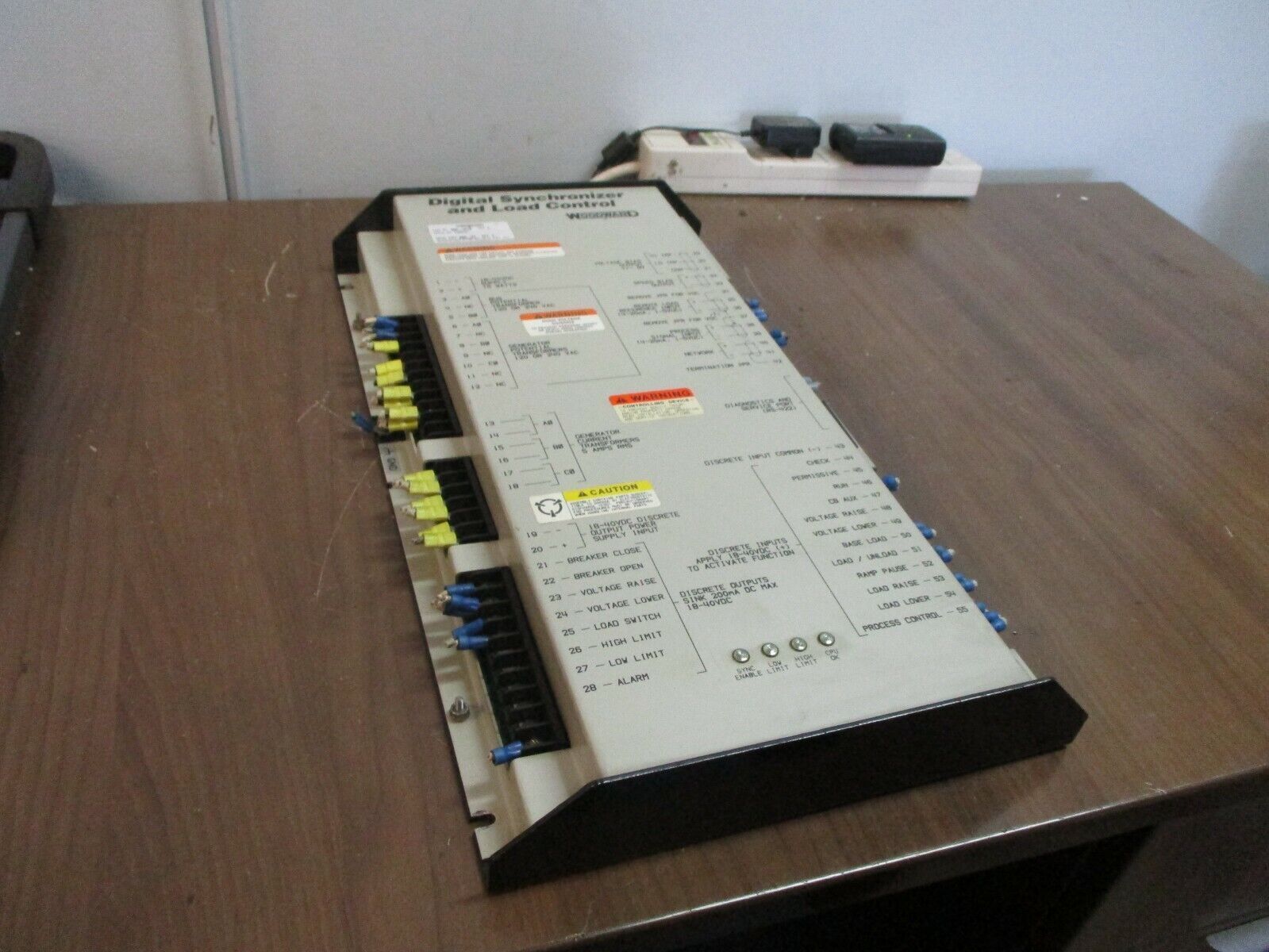 Woodward Digital Synchronizer and Load Control 9905-797US Rev. A Used