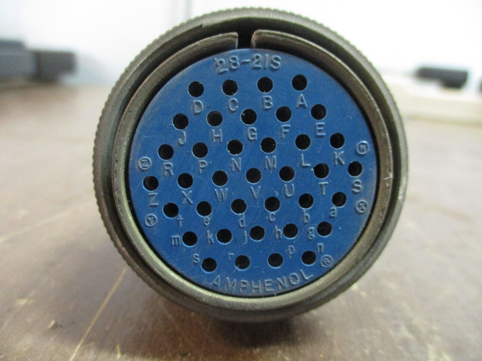 Amphenol Connector 28-21S Used