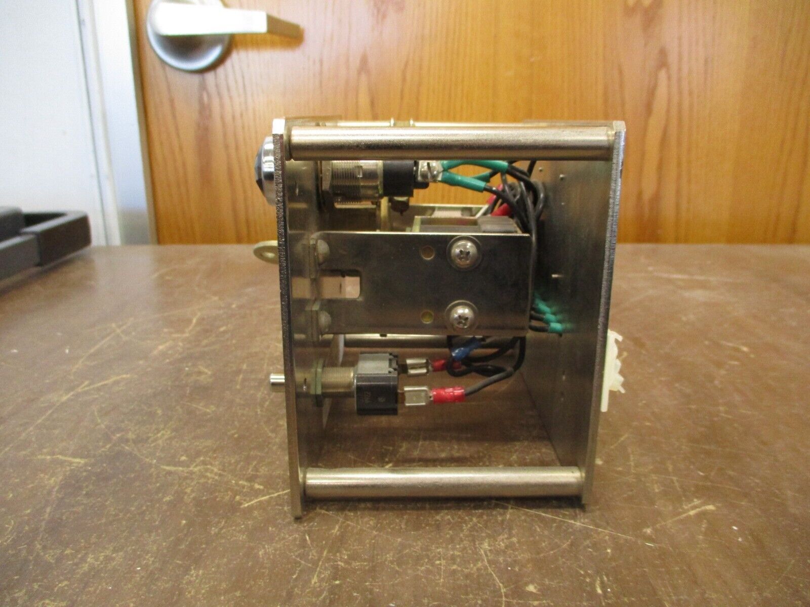 Superior Electrical Interlock S1059001YPBL Used