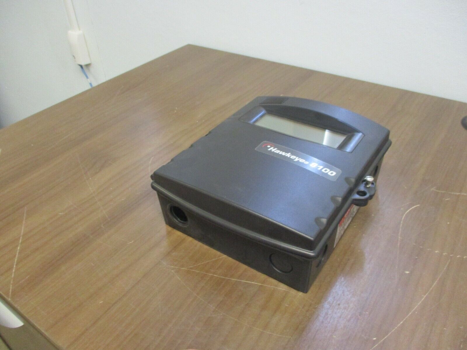 Veris Hawkeye 8100 Energy Meter H8150-0200-1-3 120/208Y/240V 1-3Ph 50VA 50-60Hz
