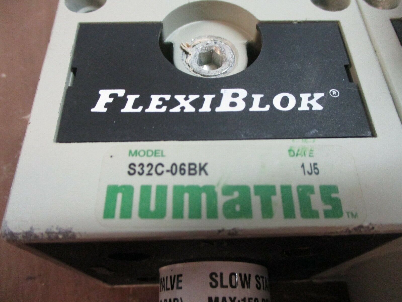Numatics FlexiBlok Slow Start Valve/Filter/Regulator S32C-06BK / P32B-06GM Used