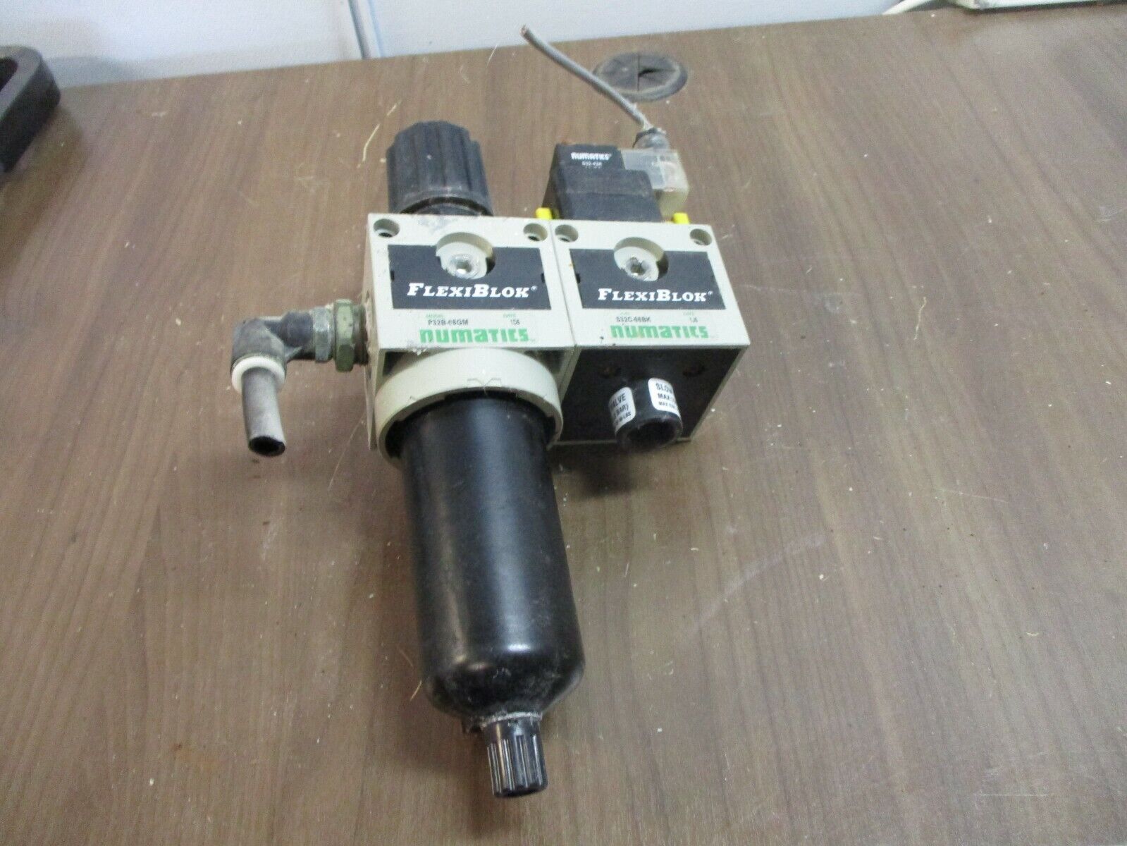Numatics FlexiBlok Slow Start Valve/Filter/Regulator S32C-06BK / P32B-06GM Used