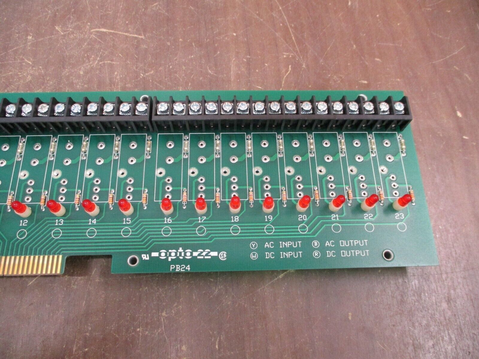 Opto 22 I/O Module Mounting Rack PB24 24-Channel New Surplus