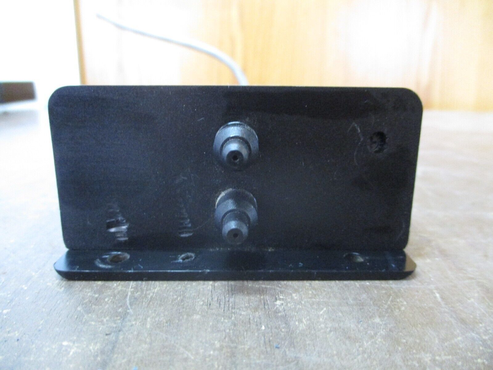 Auto Tran Pressure Transducer 700D(-.25/+.25")24V4 Range: -/+ 0.25"WC Used