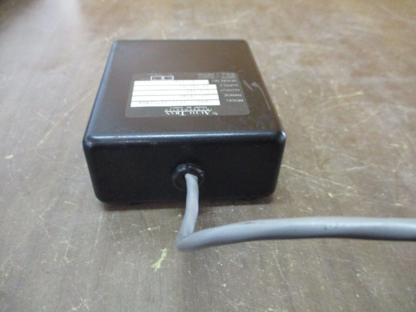 Auto Tran Pressure Transducer 700D(-.25/+.25")24V4 Range: -/+ 0.25"WC Used