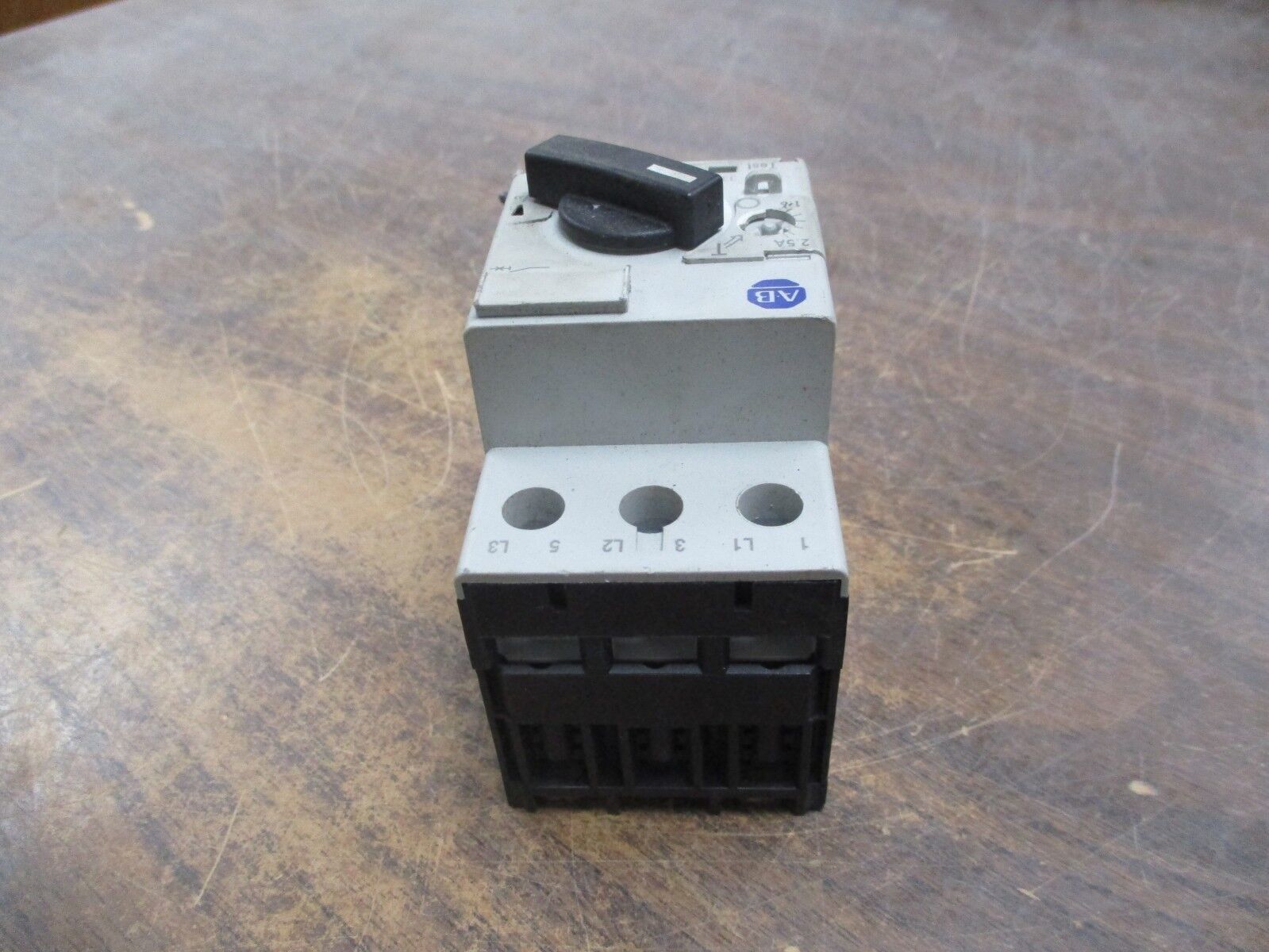 Allen-Bradley Manual Starter 140M-C2E-B25 Range:1.6-2.5A Used