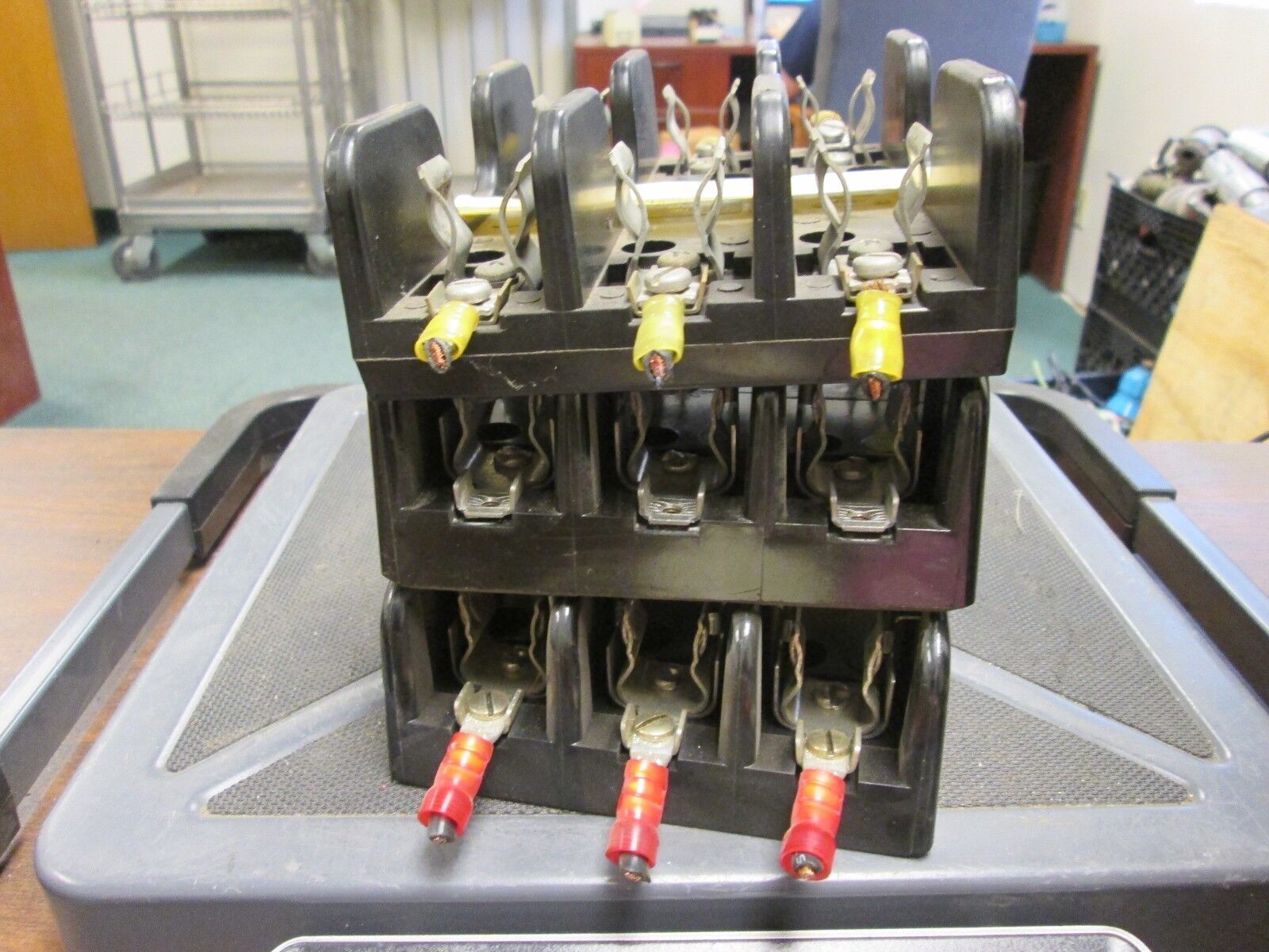 Fuse Block 30A 600V 3P **Lot of 3**