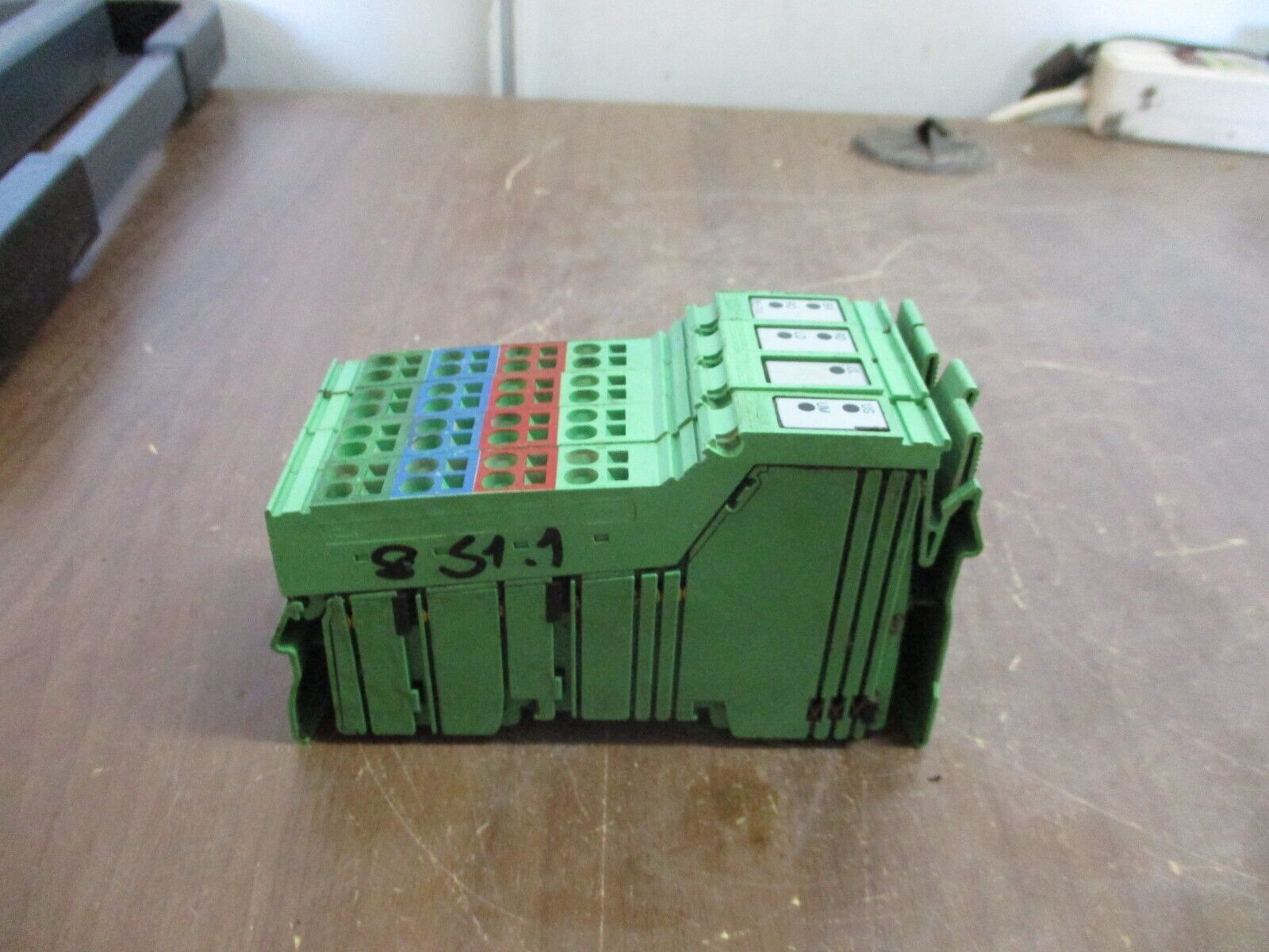 Phoenix Contact IBS IL 24 BK-T/U Interbus Coupler 2742094 HW: 05 Used