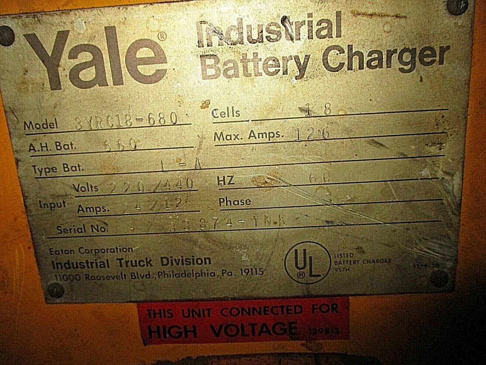 Yale Industrial Battery Charger 3YRC18-680 660AH Input: 220/440V 24/12A 60Hz 3Ph