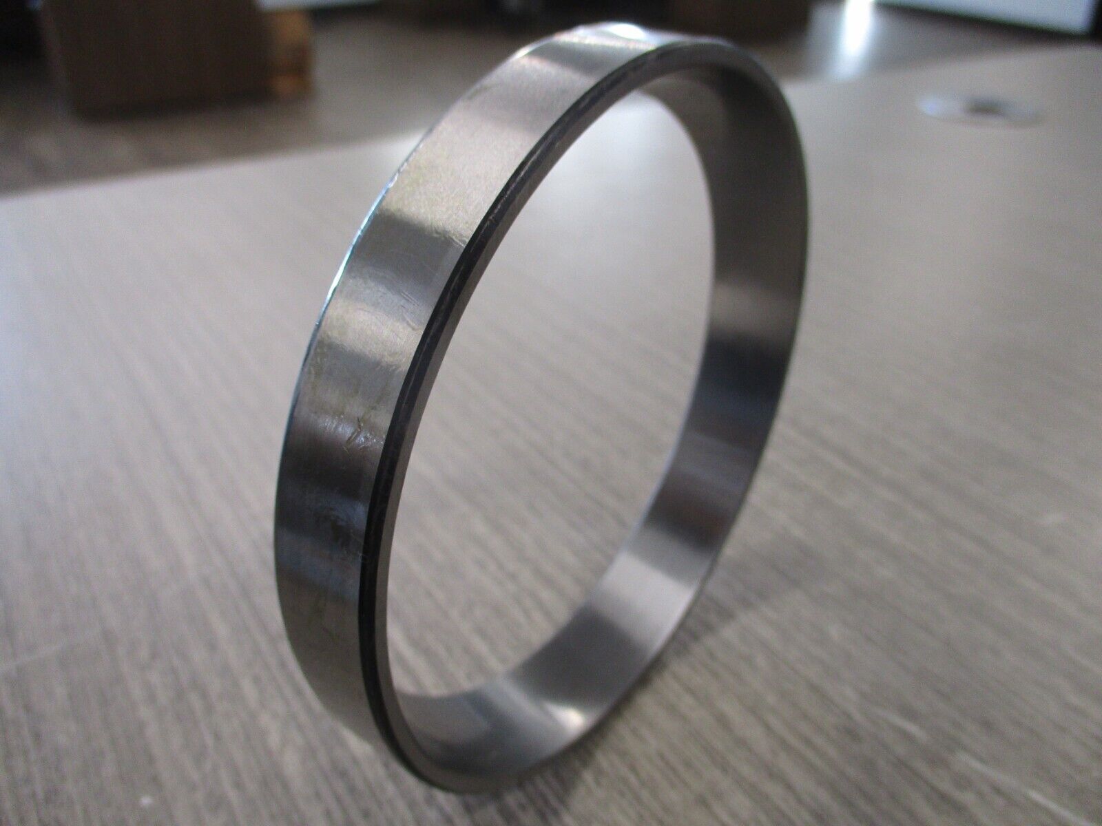 Timken Tapered Roller Bearing L713010 New Surplus