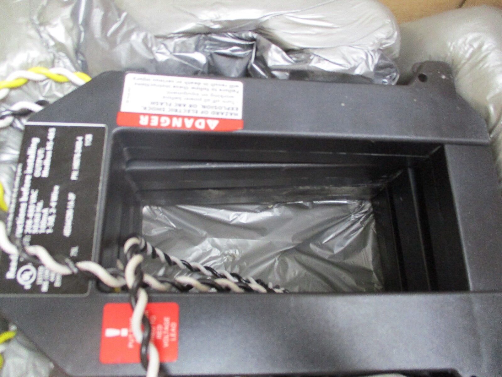 Square D PowerLogic Enercept Meter 3020 E24-4 2400A 3Ph New Surplus