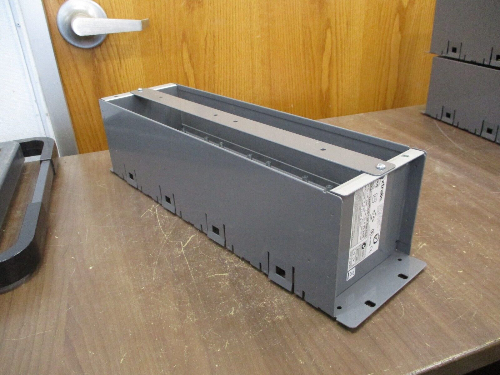 Xtralis Vesda LaserPLUS Sub Rack VSR-J000 19" 18-30VDC Used