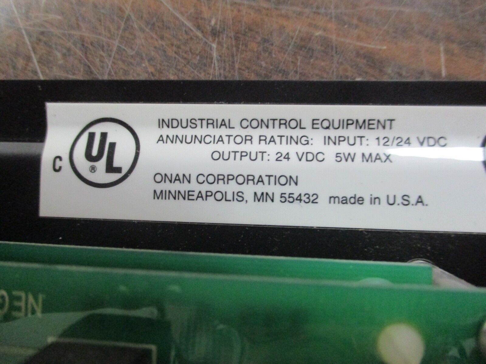 Onan PowerCommand System Annunciator 300-4508 Input: 12/24VDC Output: 24VDC, 5W