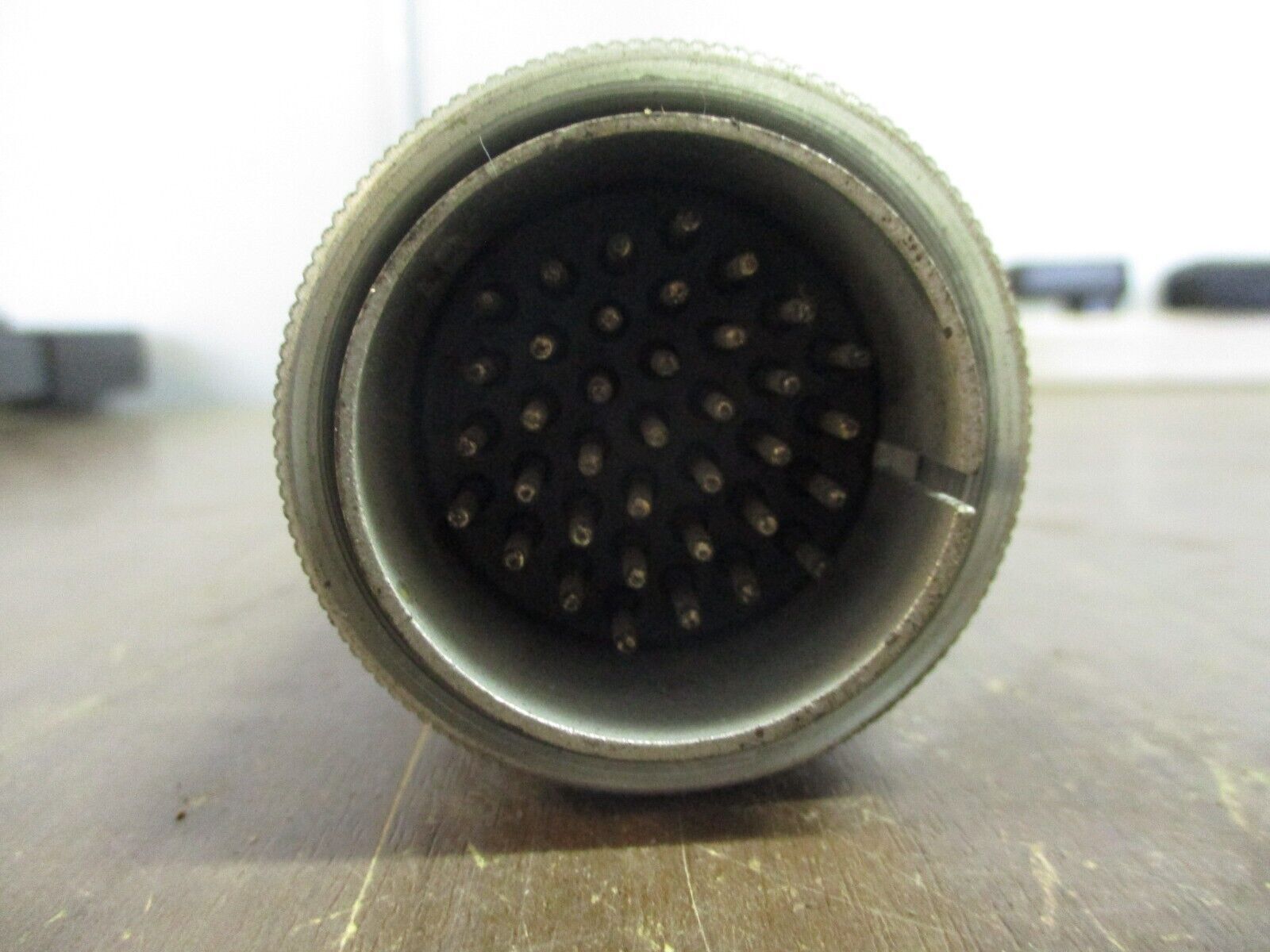 Amphenol Plug CB3106A28-21P 37-Pin Used