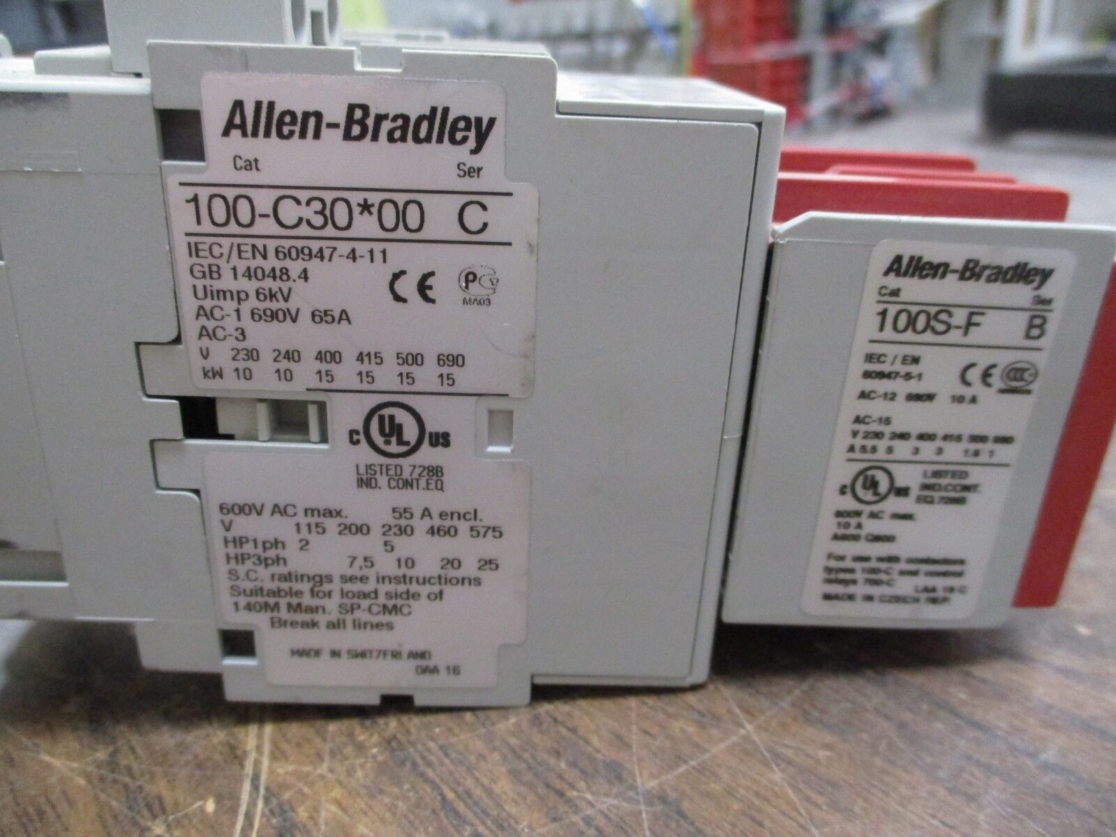 Allen-Bradley Safety Contactor 100S-C30D14C 120V Coil 55A 600V w/ Aux Contact